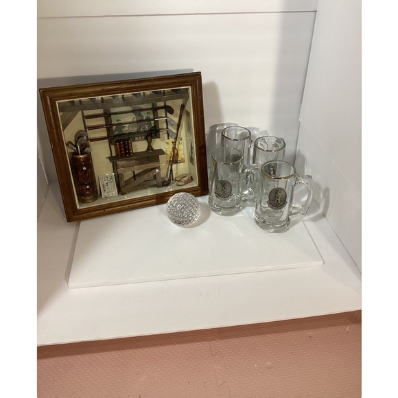 Golf items - Picture 1 of 4